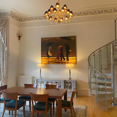 Perfect In The Park * Glasgow