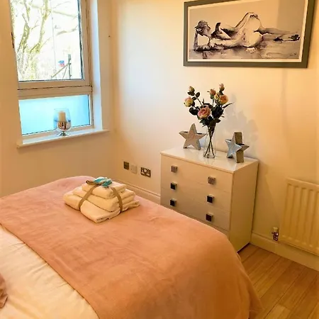 Sec Minerva Westend Two Bedroomed * 글라스고