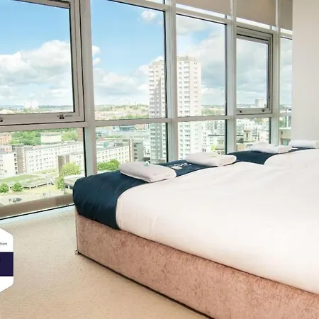 Views Centre Freeparking Apartment *