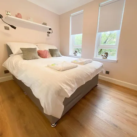 2bd City Centre - Free Private Parking Apartman Glasgow