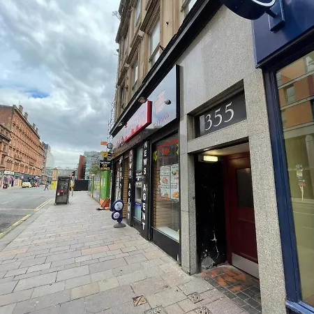 Exquisite 2br Flat Near Train Station