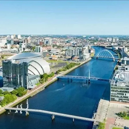 Lägenhet - Sleeps 2 & Freeparking During Weekend