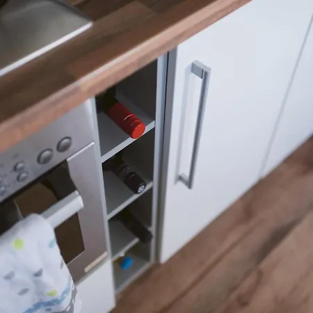 Апартаменты Lovely 2-bed Flat Harbour Free Parking - Pass The Keys Глазго