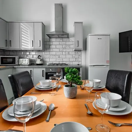 Dalhousie Upper * Glasgow