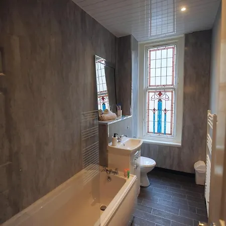 Apartament Bright Modern 2-bed Serviced In Heart Of West End Sse Hydro Botanic Gardens