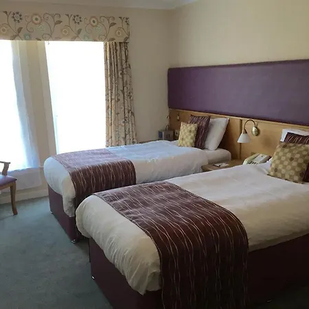 Hotel Uplawmoor 3*