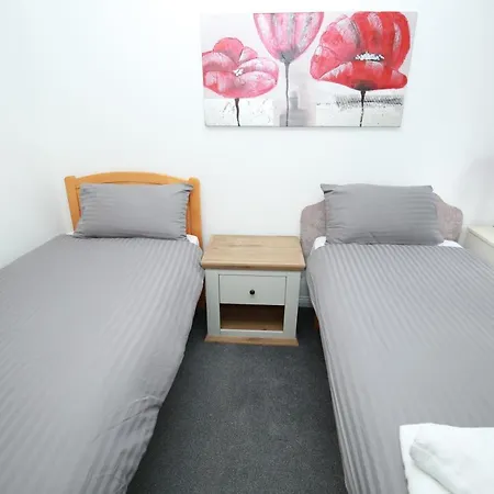 Han/Misafirhane Wallace