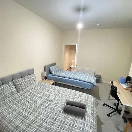Guest house Midlockhouse 3*