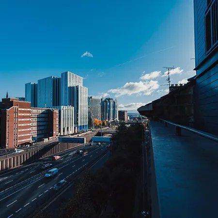 The Skyline - *private Balcony* *views*