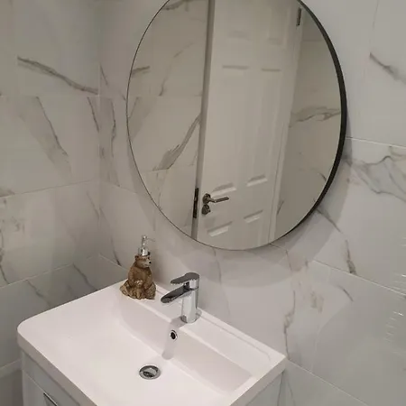 Modern House Close To Apartamento Glasgow