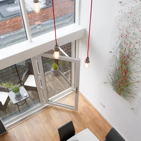 Centre With Free Secure Underground Parking Daire Glasgow