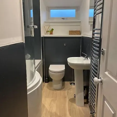 Hébergement de vacances A Cosy Two-bedroom Near Loch Lomond Glasgow