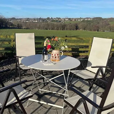 A Cosy Two-bedroom Near Loch Lomond Hébergement de vacances Glasgow
