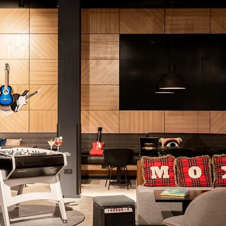 Moxy Sec Glasgow