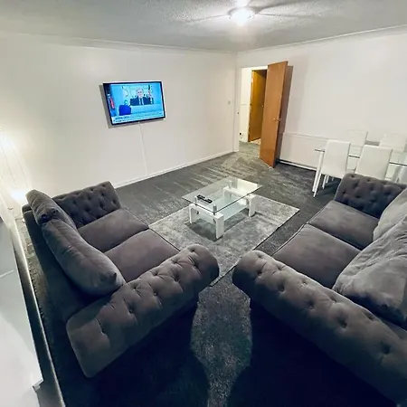 Modern 2 Bedroom With Free Parking 格拉斯哥