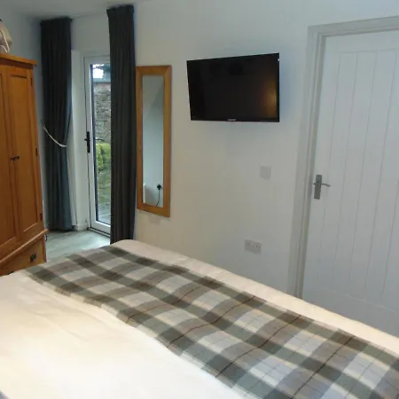 Dreamwood Cottage, Loch Lomond, Luxury Apartment. Glasgow