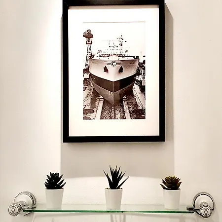 Cosy 3 Bedroom Flat In Centre דירה