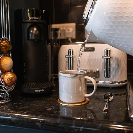 The Lusso - 2br - A 5* Escape Like No Other Apartment Glasgow