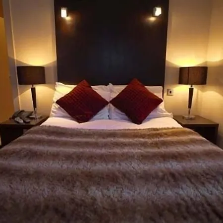 Rab Ha's Hotell 3*