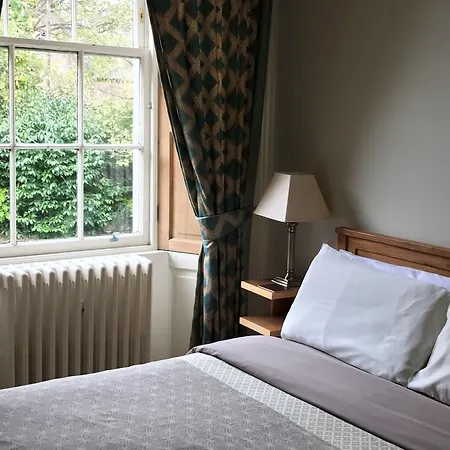 Ashtree House Hotel, Glasgow Airport & Hotel