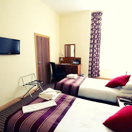 Alexander Thomson 3*