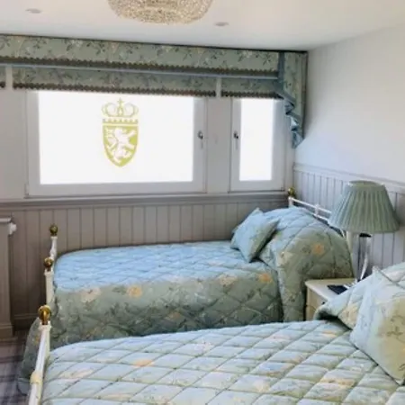 Crossbasket Castle & Restaurant High Blantyre