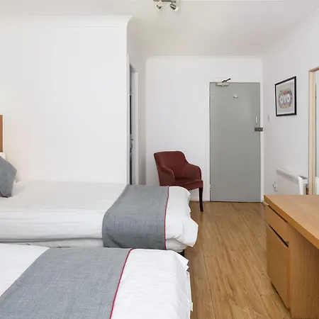 Charing Cross Hotell 3*