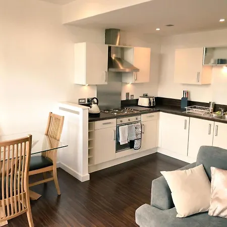 Dreamhouse At Oswald Street, Centre Glasgow