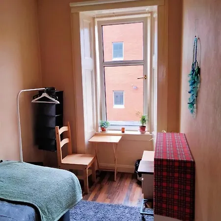 Spacious Flat In Bridgeton, Apartman