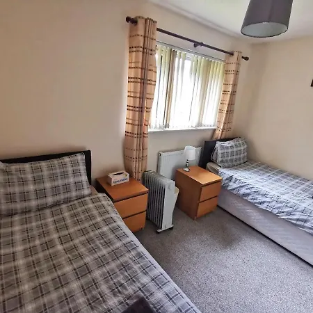 Glasgow's Cosy Family Near Secc Hydro 펜션 글라스고