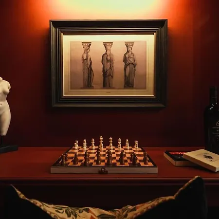 Huntly House - A Like No Other