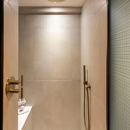 Hotell Virgin 5*