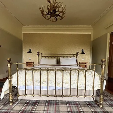 Ashtree House Hotel, Glasgow Airport & Hotel 4*
