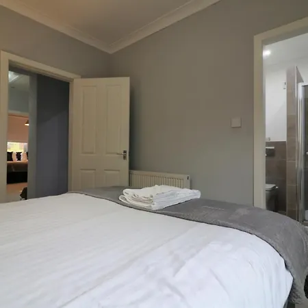 Signature - Moss View * Glasgow