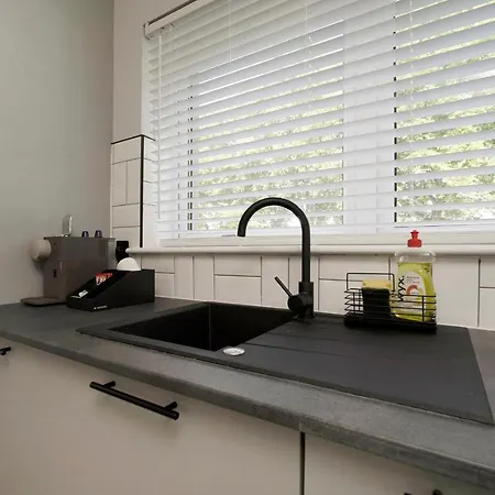 Luxury 1 Bedroom Serviced In Centre * Γλασκώβη