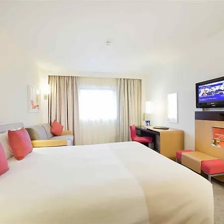 Novotel Centre