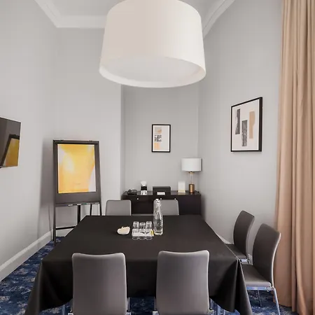 Hotel Voco Grand By Ihg