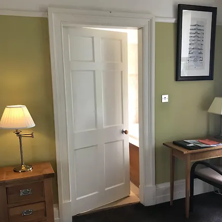 Ashtree House Hotel, Glasgow Airport & Hotel