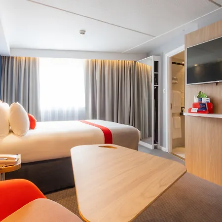 Express - - Ctr Theatreland By Ihg Hotel