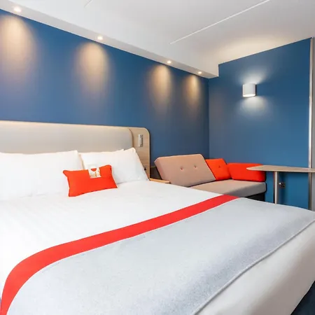 Express - - Ctr Theatreland By Ihg Hotel Glasgow