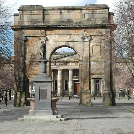 The Nelson - Spacious And Free Parking * Glasgow