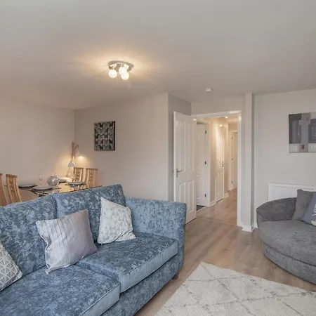 The Nelson - Spacious And Free Parking