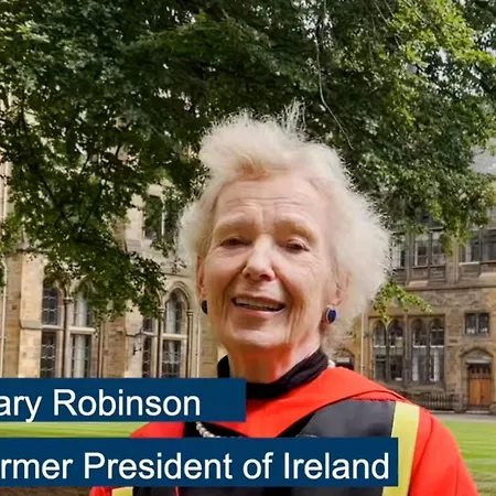 Designer House - Of / 'hillhead' West End G12 - Luxurious & Contemporary Detached House / Terrace / Garden / 'electric Car Charging' Garage Parking * Glasgow
