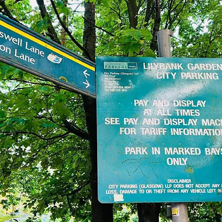 فيلة Designer House - Of / 'hillhead' West End G12 - Luxurious & Contemporary Detached House / Terrace / Garden / 'electric Car Charging' Garage Parking