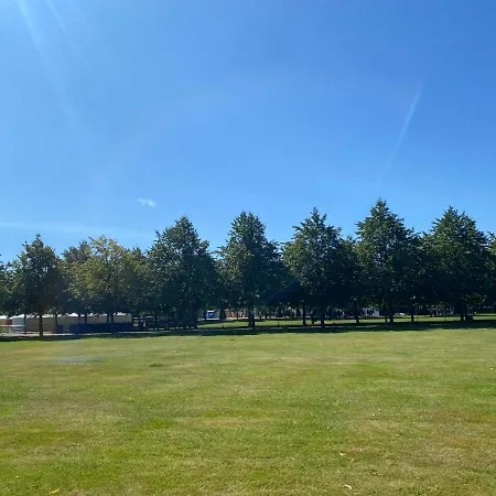 Lovely 1-bed In Merchant *