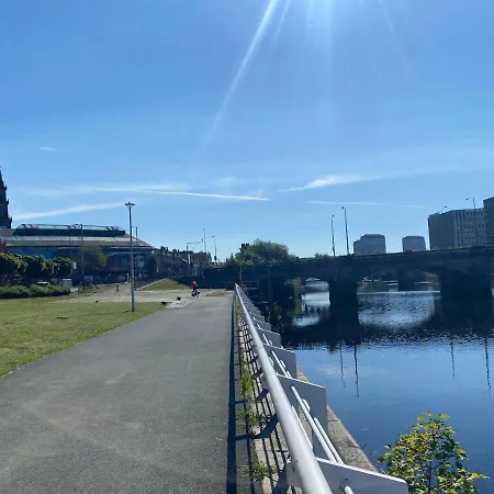 Appartement Lovely 1-bed In Merchant *