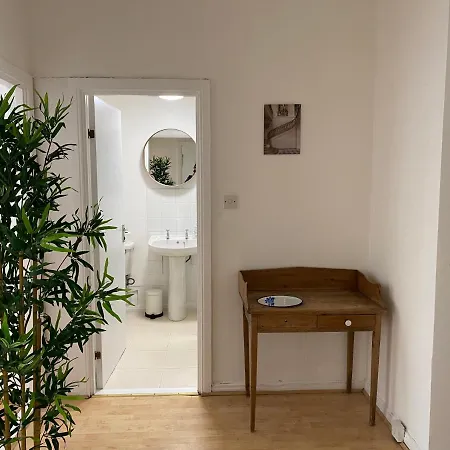 Lovely 1-bed In Merchant Appartement Glasgow