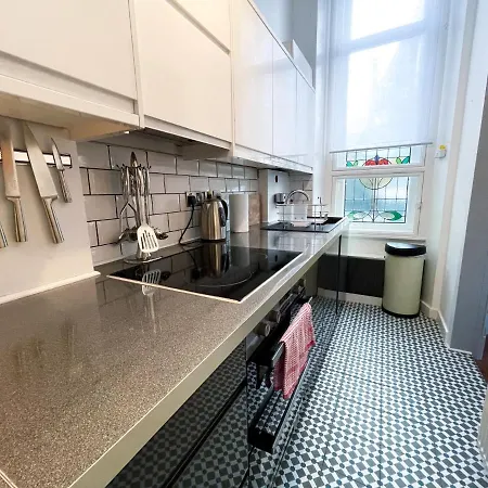 1 Bed Character Filled Appartement