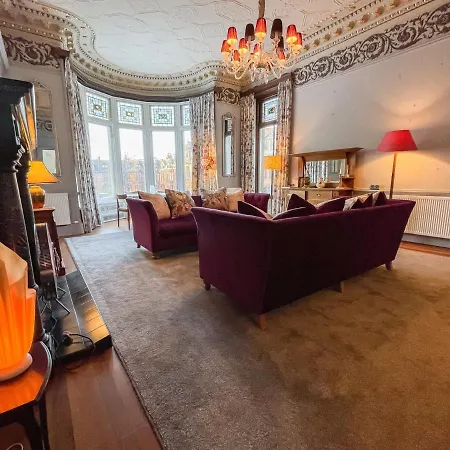 1 Bed Character Filled * Glasgow