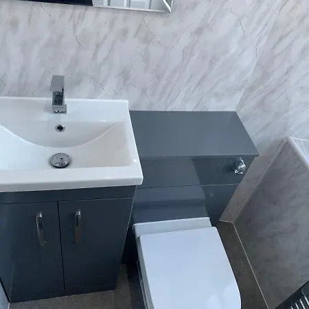 לינה וארוחת בוקר Ibrox Argyll